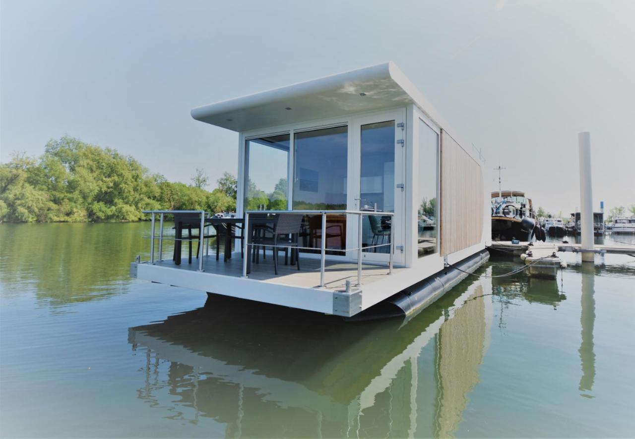 Houseboat Martinique Holiday home *