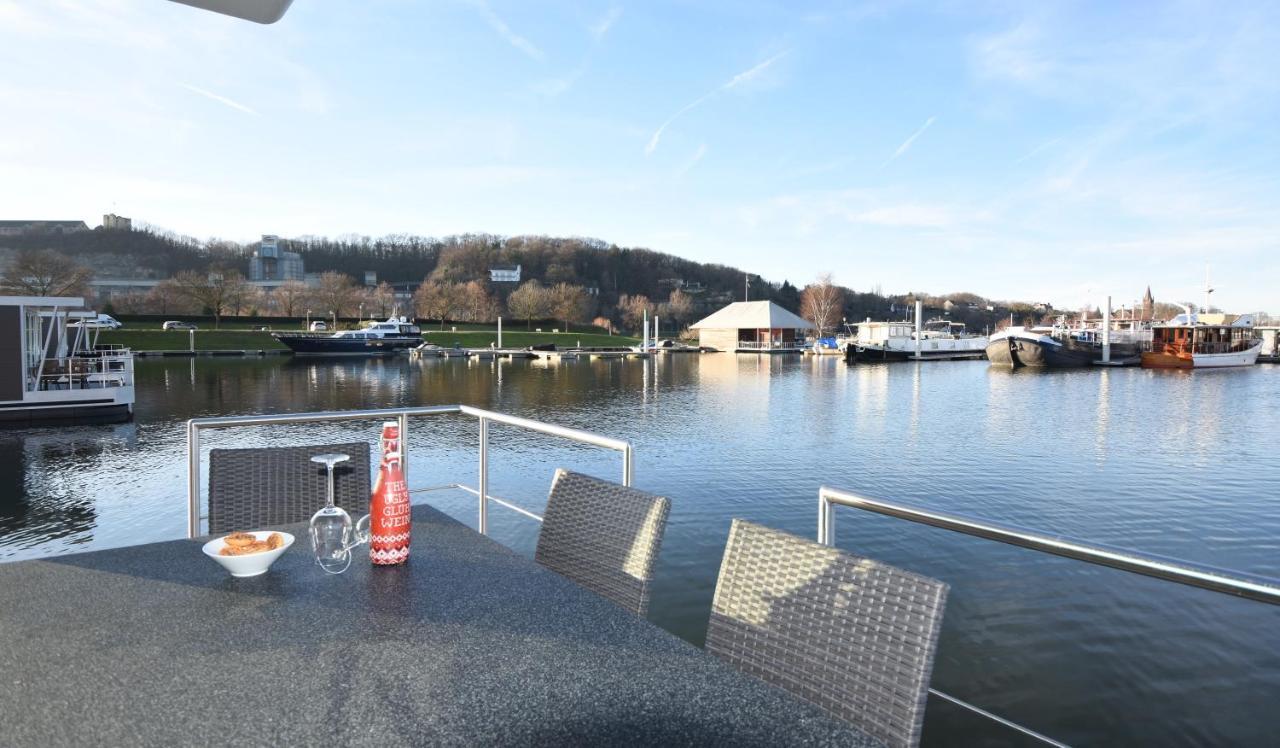 Holiday home Houseboat Martinique Maastricht